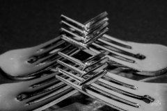 D7507432-Four-Locked-Forks